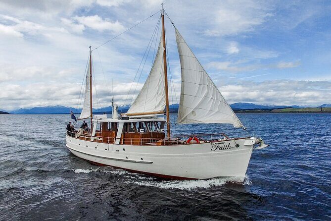 Scenic Cruise & Guided Walk on Historic Motor Yacht Lake Te Anau - FAQs