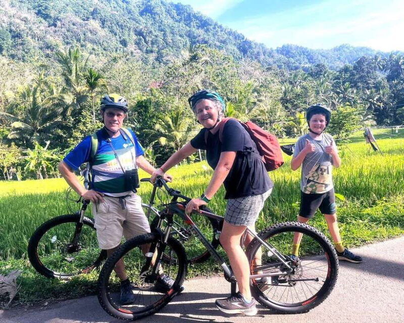 scenic-cycling-tours-through-balis-sidemen-countryside