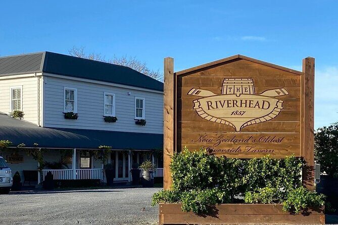 Scenic Ferry Trip to The Historic Riverhead Tavern - Starting Point and Transportation