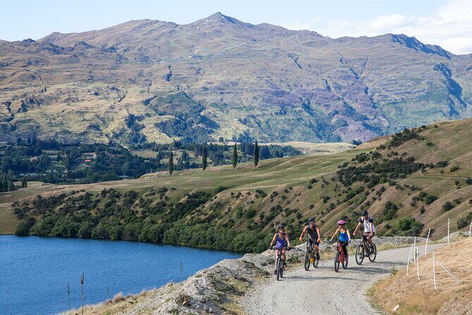 Scenic Guided eBike Tour Ride to the Lake - Exploring Queenstown’s Lakeside Beauty on a Guided eBike Tour
