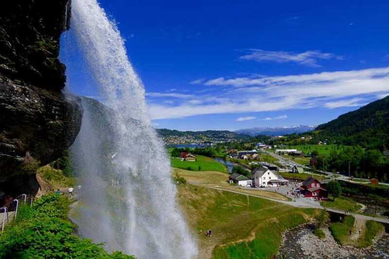 Scenic Hardanger Fjord and waterfalls  Guided bus tour - The Itinerary in Detail