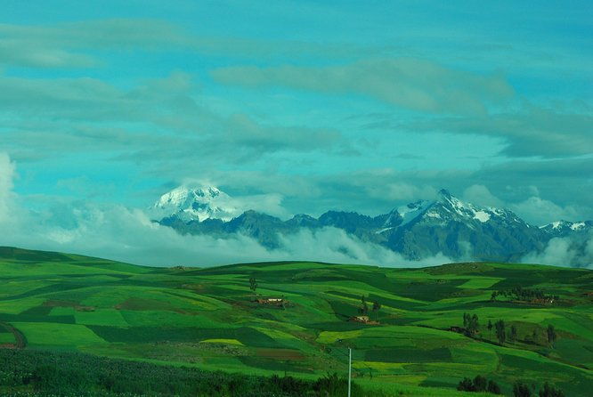 scenic-journey-from-cusco-to-puno-by-bus-including-hotel-transfers