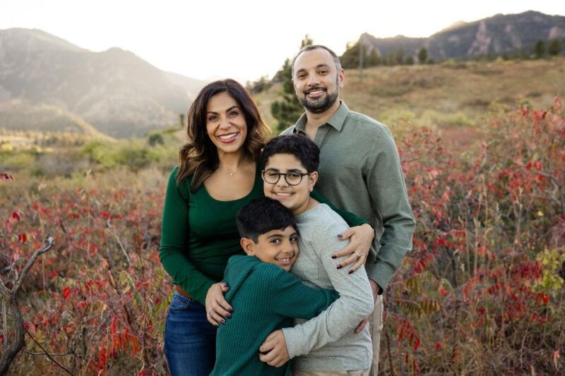 scenic-mountain-photoshoot-in-boulder-colorado-3