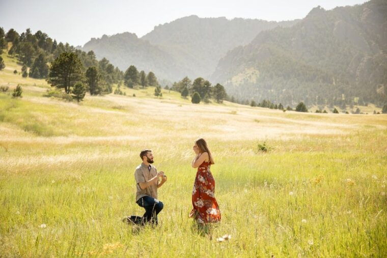 scenic-mountain-photoshoot-in-boulder-colorado-3