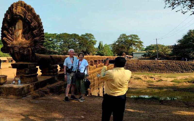 scenic-phnom-penh-to-siem-reap-transfer-with-sightseeing