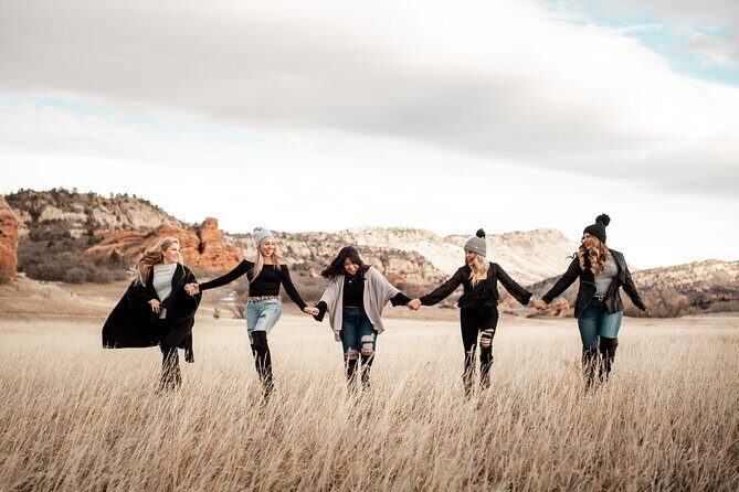 Scenic Photoshoot in Denver's Foothills - Key Points