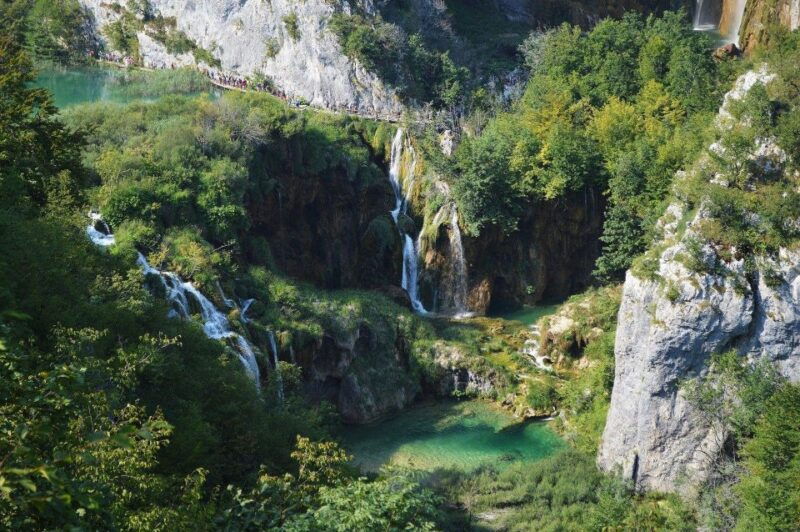 scenic-plitvice-lakes-day-trip-from-split