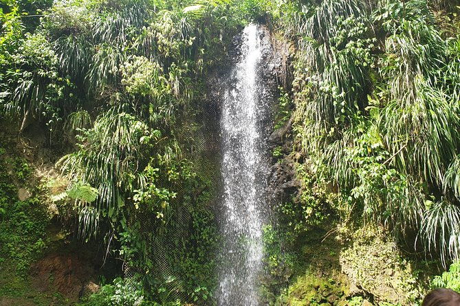 scenic-tour-of-soufriere