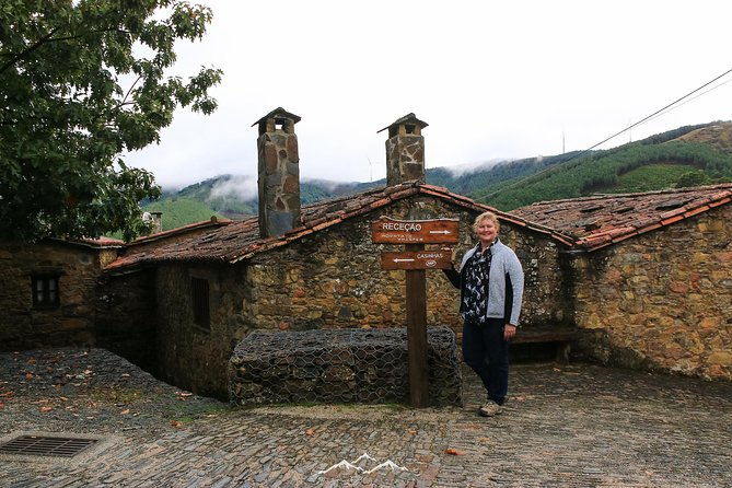 schist-villages-at-lousa-mountain