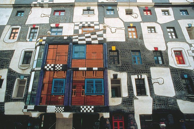 schoenbrunn-palace-skip-the-line-and-vienna-highlights-private-tour