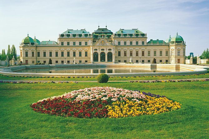 schoenbrunn-palace-skip-the-line-and-vienna-highlights-private-tour