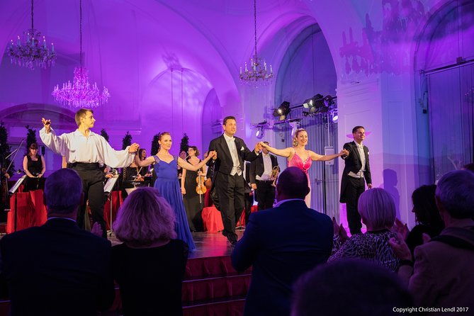 schonbrunn-palace-concert-in-vienna