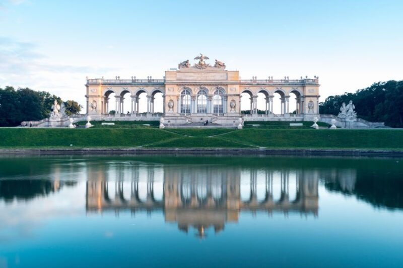 schonbrunn-palace-gardens-tour