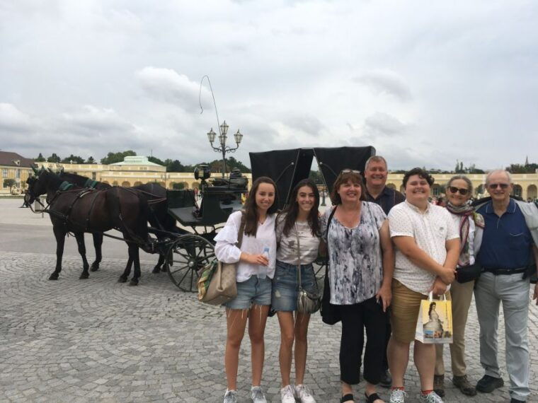 schonbrunn-palace-gardens-tour