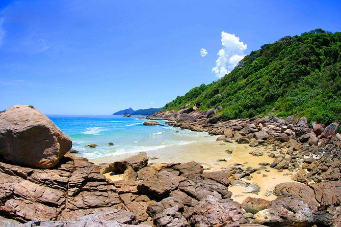 schooner-shuttle-to-lopes-mendes-from-vila-do-abraao