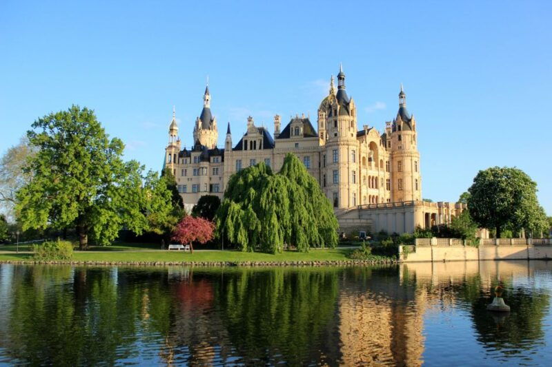 schwerin-city-highlights-guided-tour
