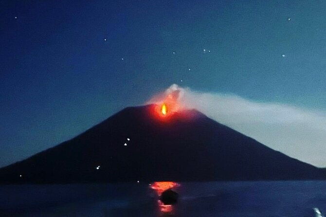 sciara-del-fuoco-from-the-sea-night-tour-small-group-2