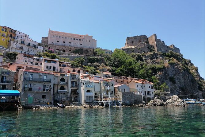 scilla-caves-tour-cala-jankulla-beach