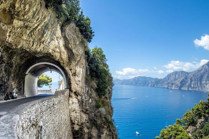 scooter-rental-on-the-amalfi-coast