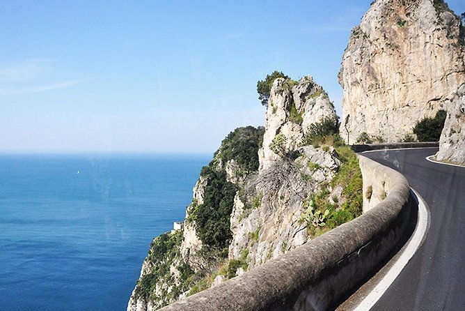 scooter-rental-on-the-amalfi-coast
