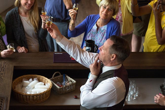 scotlands-glens-highlands-whisky-day-trip-from-edinburgh