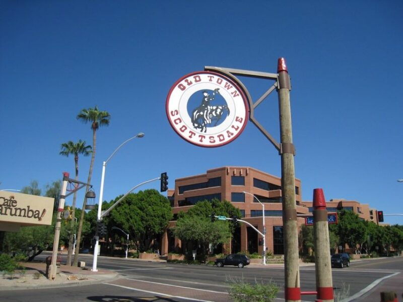scottsdale-guided-city-tour-by-jeep