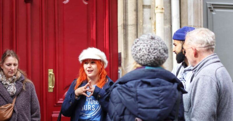 screen-to-streets-a-tv-show-inspired-walking-tour-of-paris