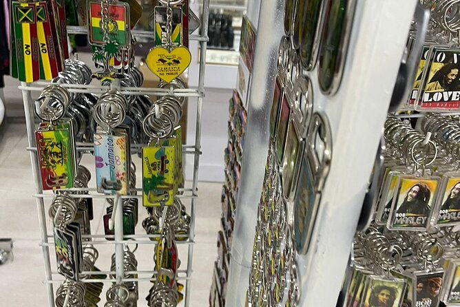 scuba-diving-and-shopping-on-the-hipstrip