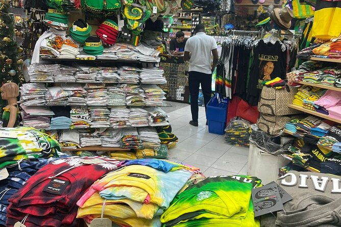 scuba-diving-and-shopping-on-the-hipstrip