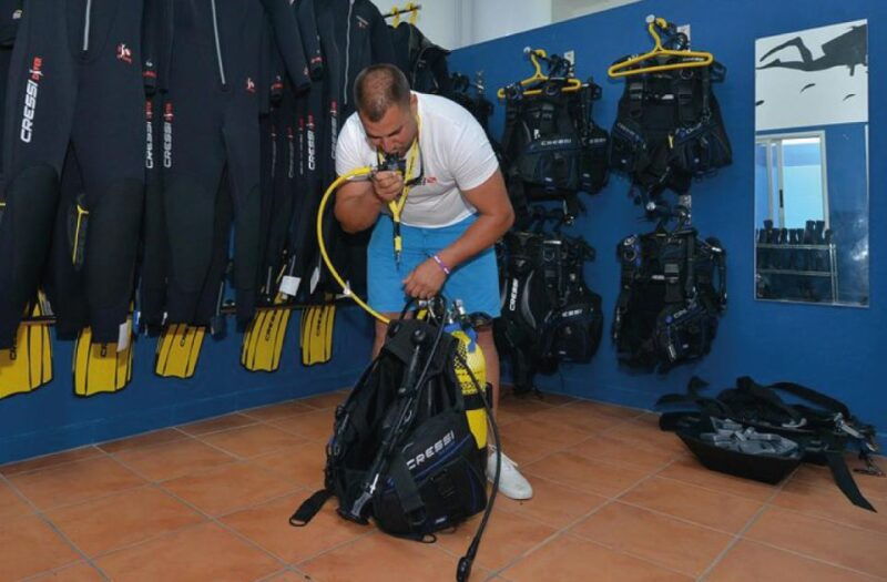 scuba-diving-baptism-in-la-restinga