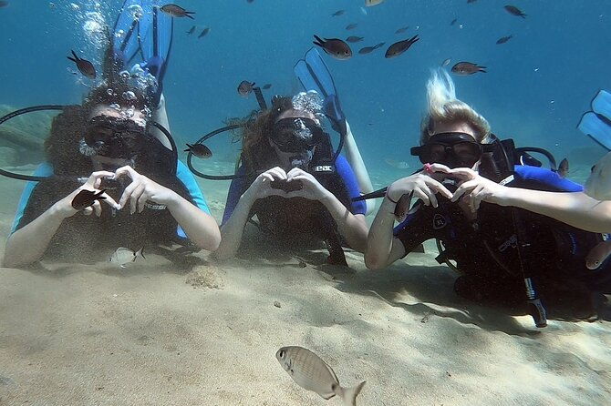 scuba-diving-for-beginners-with-a-padi-instructor-near-heraklion
