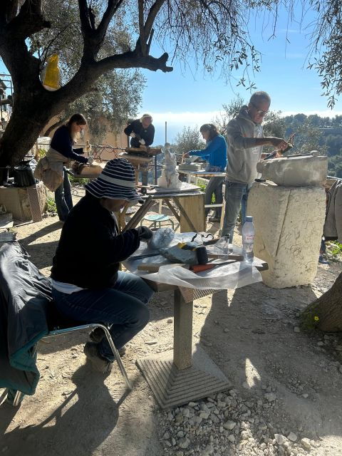 sculpting-art-experience-in-italyclass-in-sculpture-gardens
