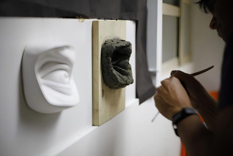 sculpture-in-florence-classic-clay-modeling-class