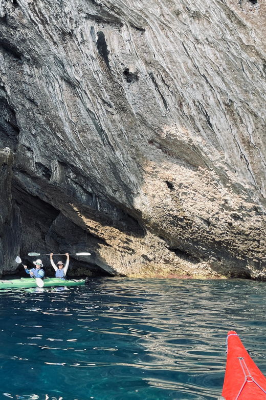 sea-kayaking-akrotiri-chania