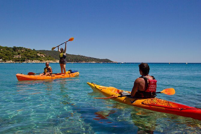 Sea kayaking in the heart of the Ramatuelle Nature Reserve - An Introduction to the Ramatuelle Sea Kayaking Experience