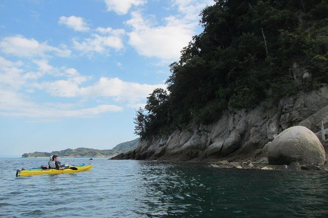 sea-kayaking-tour-with-lunch-a-one-day-adventure-by-sea-kayak-in-hiroshima