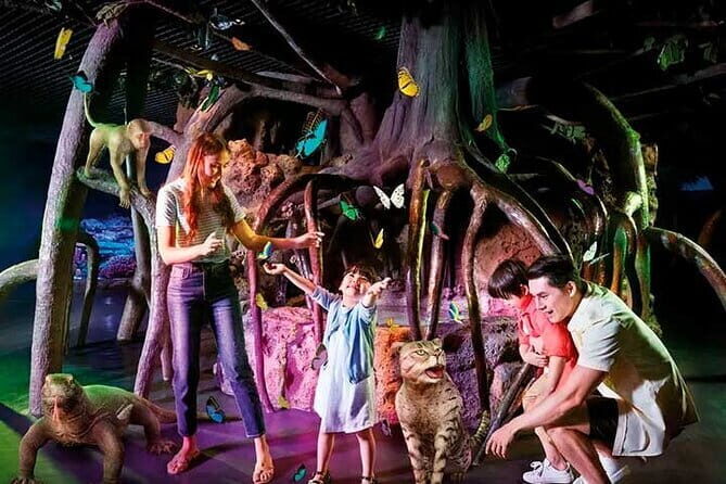 SEA LIFE Bangkok Ocean World Tickets - Who Will Love This Experience?