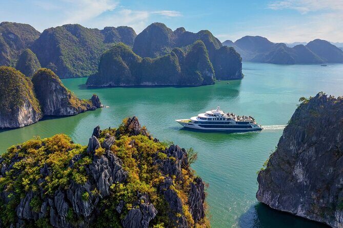 Sea Octopus Day Cruise and Ha Long Bay with Ti Top and Sung Sot - A Detailed Look at the Ha Long Bay Day Cruise