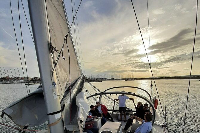 sea-trip-in-a-fast-and-comfortable-sailboat-in-leucate-privatization-half-day
