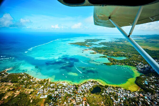 Seaplane Tours over the turquoise lagoon of the East of Mauritius - FAQ