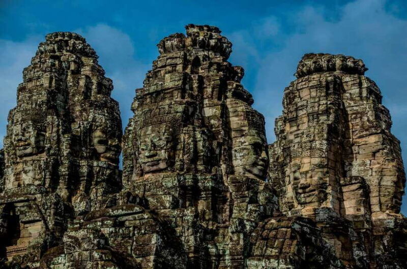 seat-in-coach-small-circuit-tour-with-sunrise-at-angkor-wat