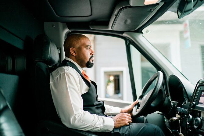 seattle-arrival-chauffeur-driven-airport-transport