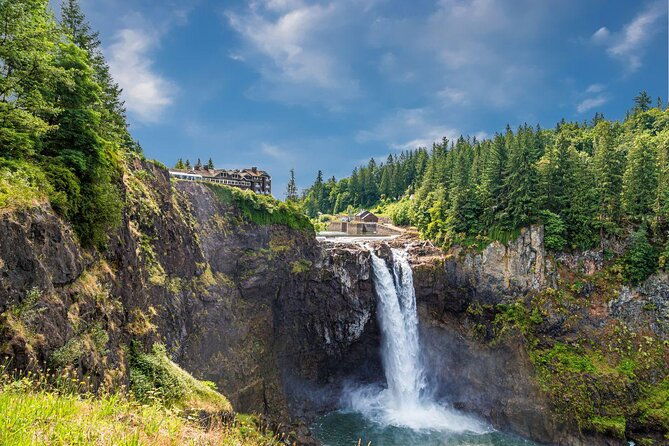 seattle-city-and-snoqualmie-falls-half-day-guided-tour