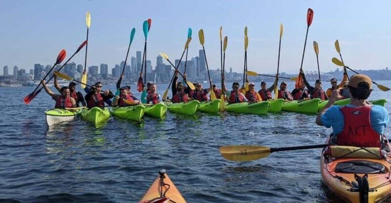 seattle-elliott-bay-sea-kayak-tour