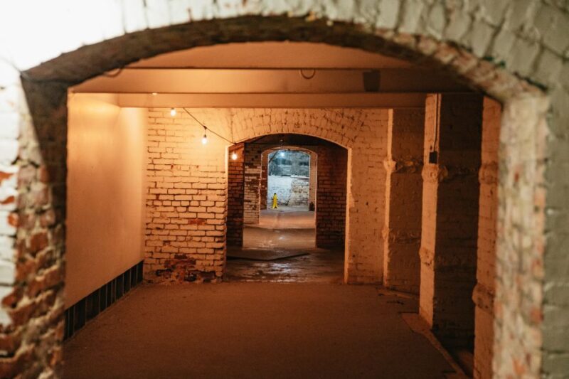 Seattle: Guided Underground Walking Tour - Key Points