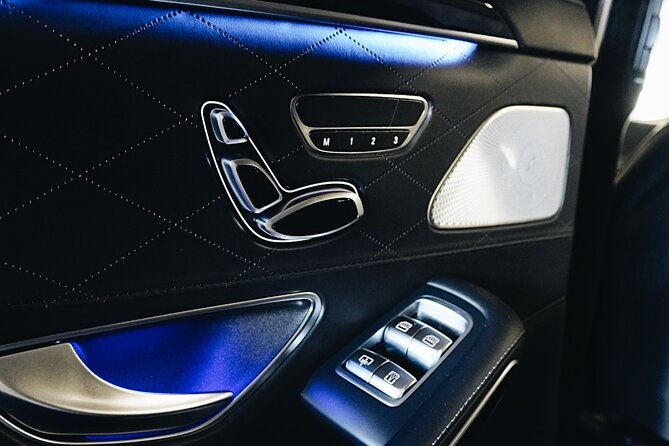 seattle-roundtrip-chauffeur-driven-airport-transfer