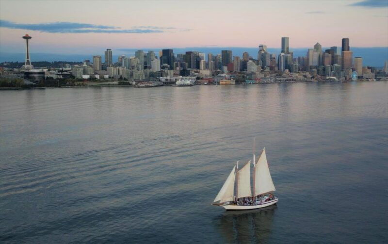 seattle-tall-sailboat-sunset-harbor-cruise