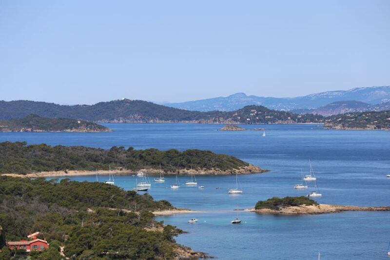 seayou-escape-porquerolles-excursion-in-semi-rigid-odyssee