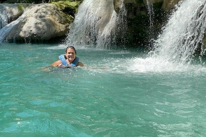 secret-falls-blue-hole-from-ocho-rios