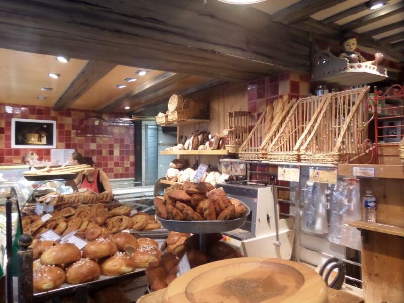 secret-food-tours-notre-dame-the-heart-of-paris